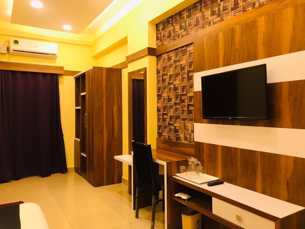 Hotel Keerthana Puttur Puttur  Ngoại thất bức ảnh