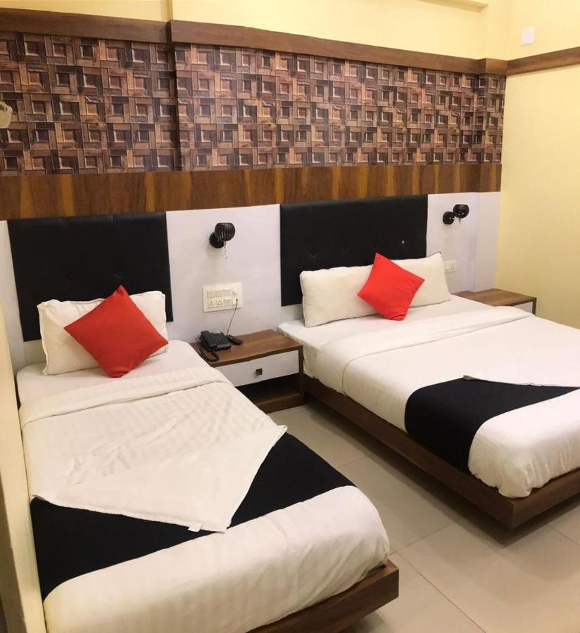 Hotel Keerthana Puttur Puttur  Ngoại thất bức ảnh